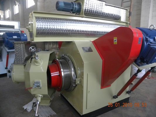 Stroh-Sägemehl-beizt hölzerne Pulver-Biomasse Maschinendurchmesser 4 - 12mm das CER HKJ40J
